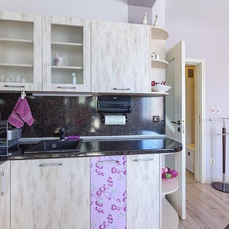 Ултра Виолет/Ultraviolet Apartman Burgasz Kültér fotó