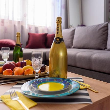 Ултра Виолет/Ultraviolet Apartman Burgasz Kültér fotó