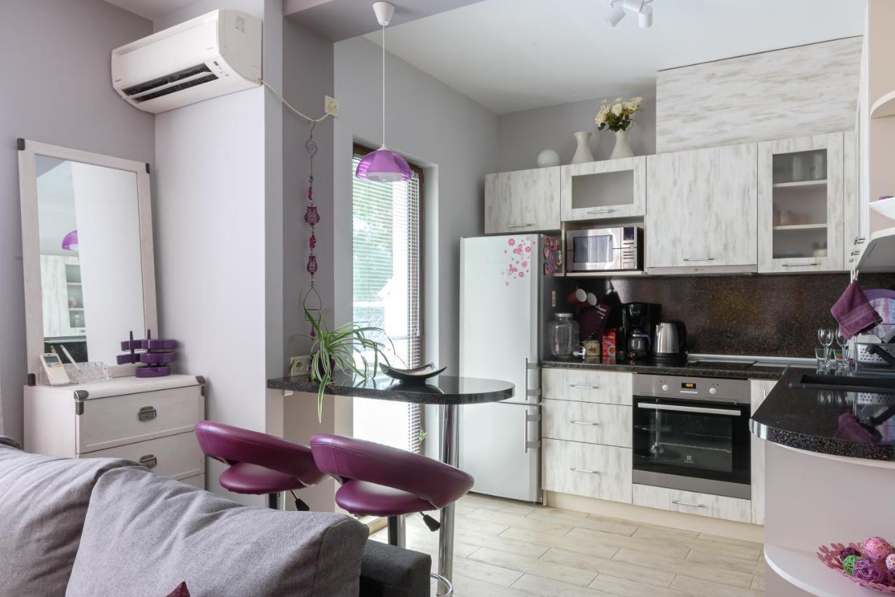 Ултра Виолет/Ultraviolet Apartman Burgasz Kültér fotó