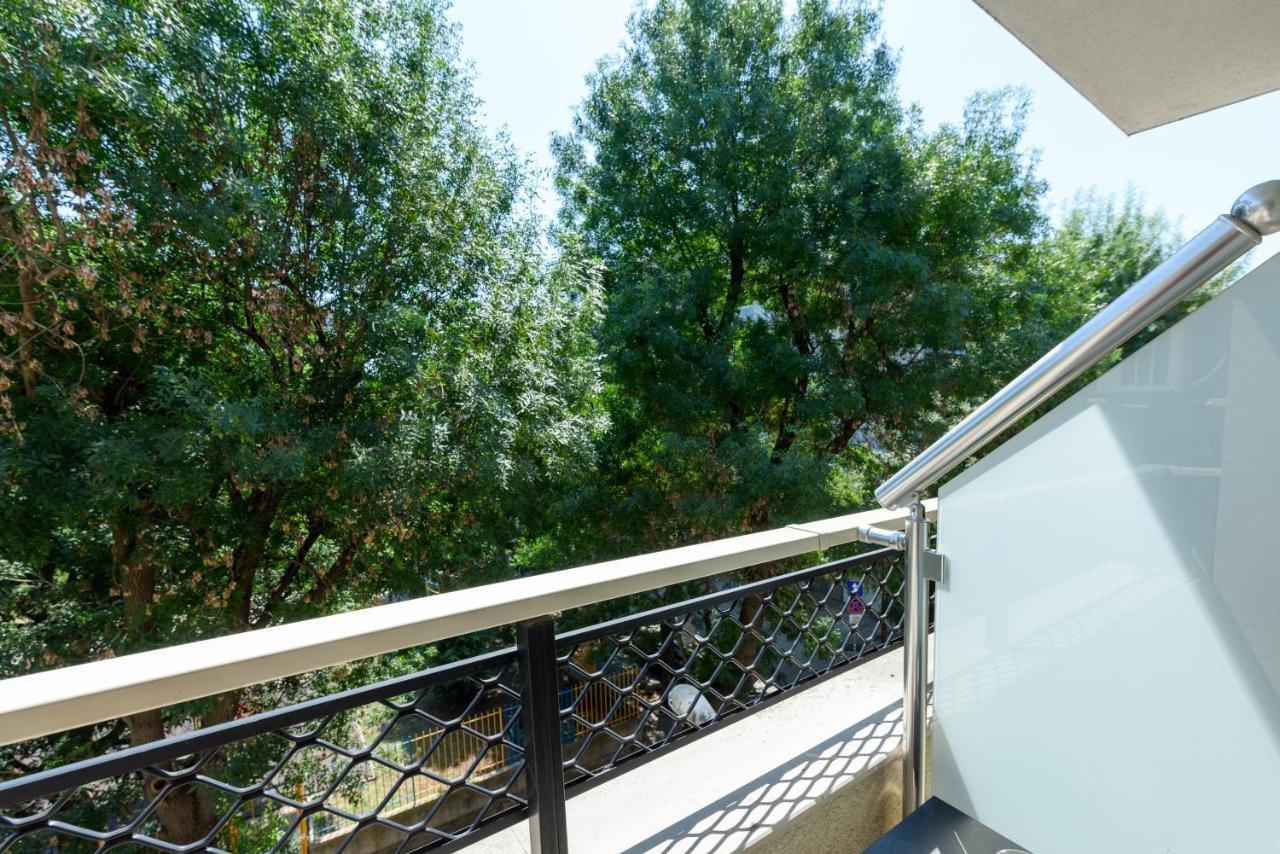 Ултра Виолет/Ultraviolet Apartman Burgasz Kültér fotó
